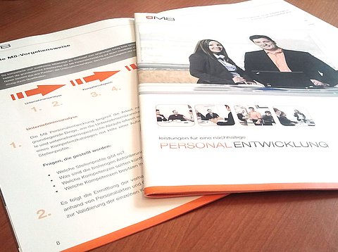 Broschüren: Akquisebroschüre für die M8-Personalentwicklung GmbH / 2011